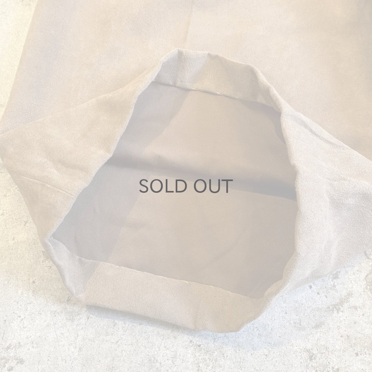 画像8: FAUX SUEDE LEATHER 2 TUCK DESIGN SLACKS HALF PANTS / W29 (8)