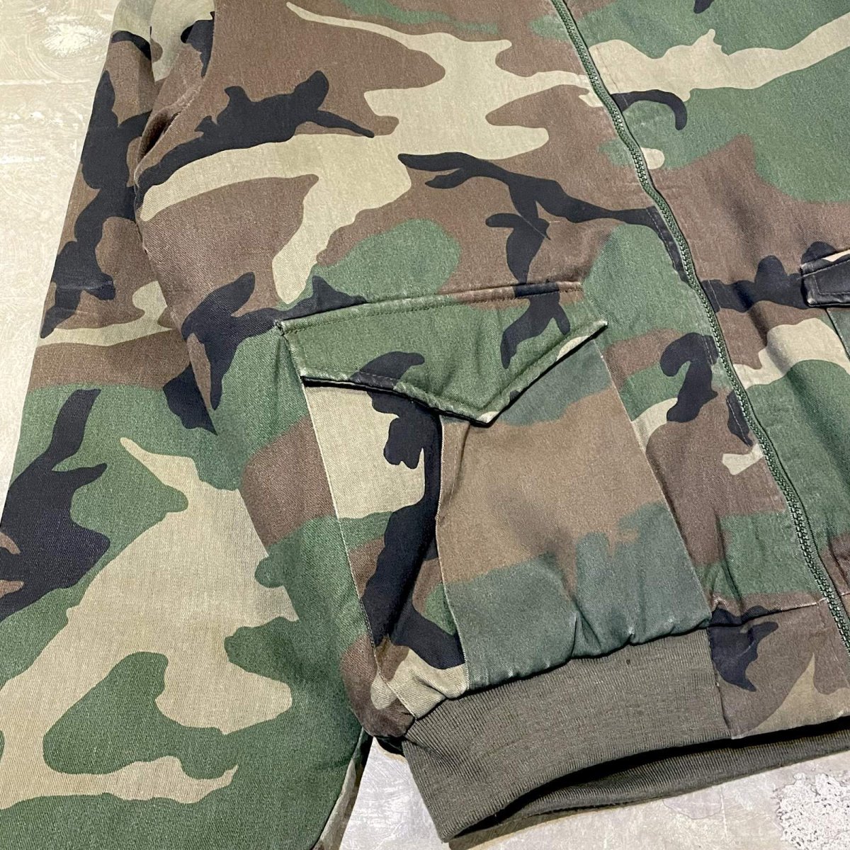 画像5: CAMOUFLAGE PATTERN BOMBER JACKET / Mens XL (5)