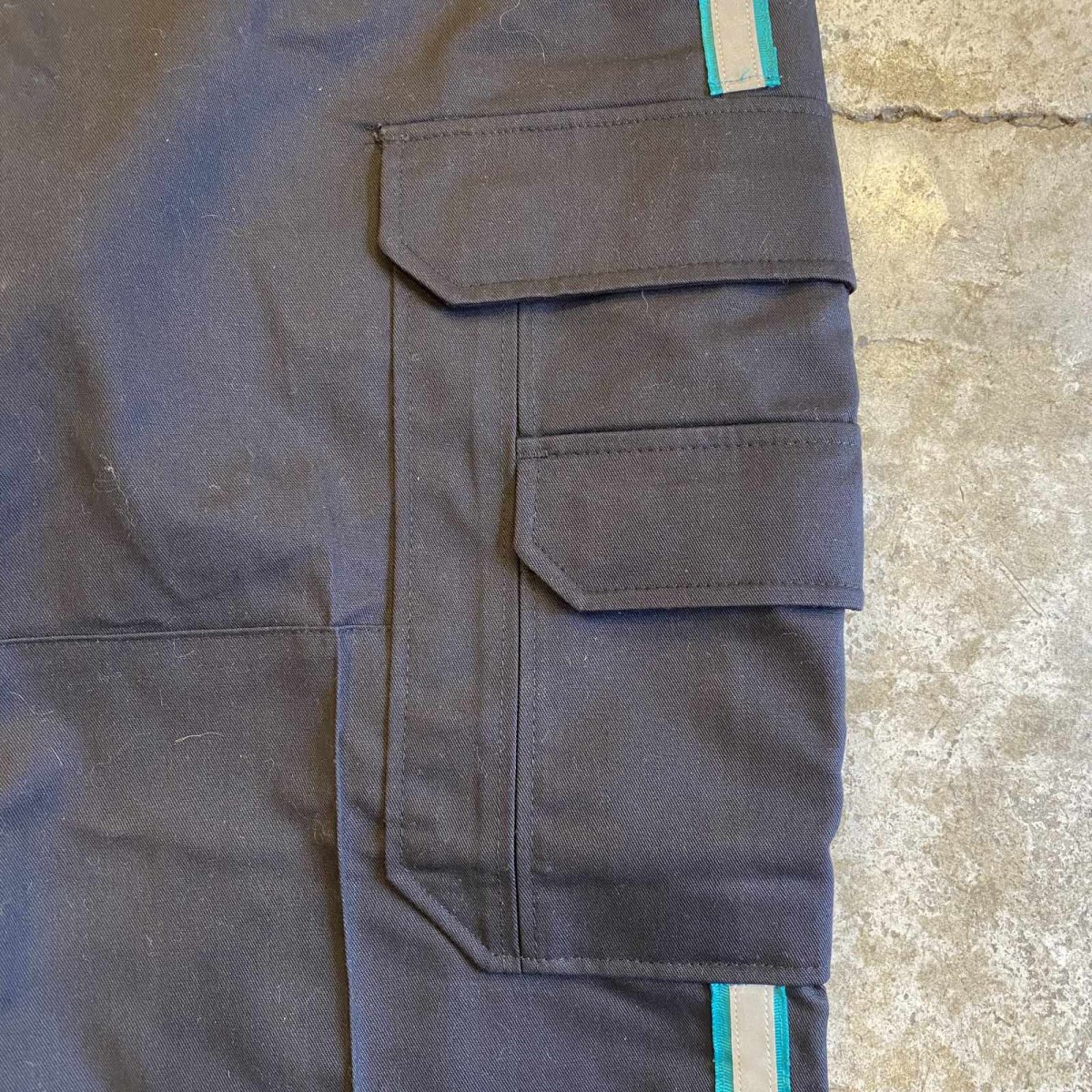 画像5: SIDE REFLECTIVE TAPE LINE DESIGN WORK CARGO PANTS / W32 (5)