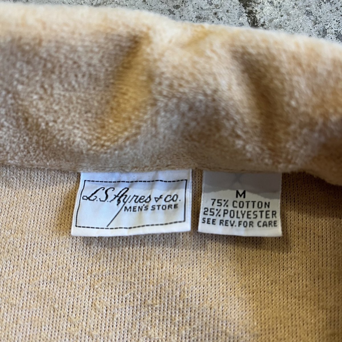 画像11: BEIGE COLOR FRONT BUTTON DESIGN VELVET L/S POLO TOPS / Ladies M (11)