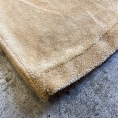 画像3: BEIGE COLOR FRONT BUTTON DESIGN VELVET L/S POLO TOPS / Ladies M (3)