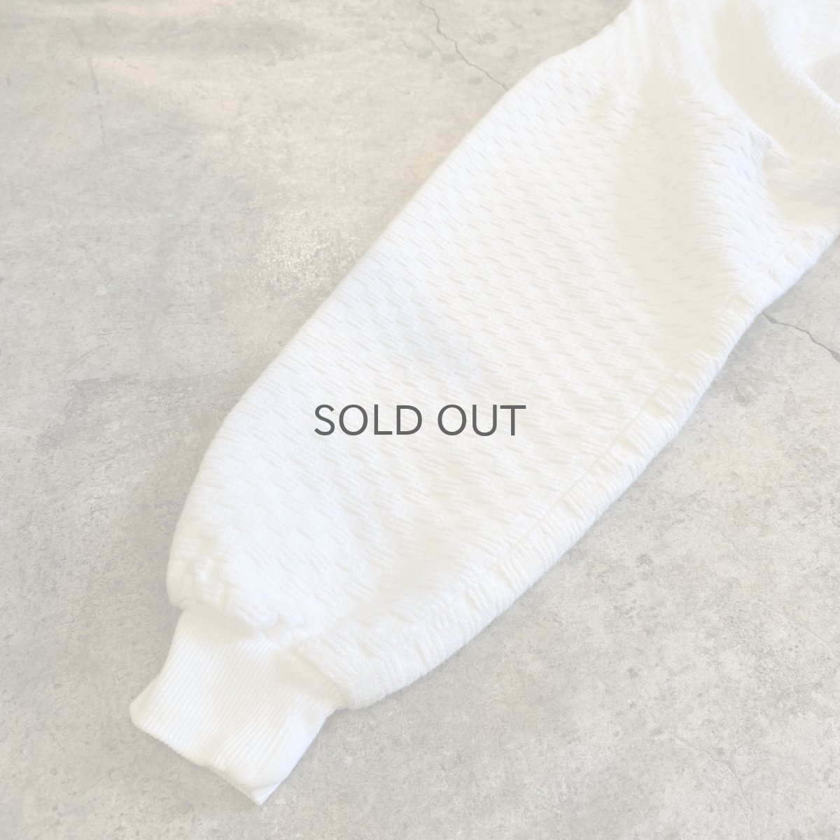 画像7: EMBOSS PATTERN DESIGN VOLUME SLEEVE COTTON L/S POLO TOPS / Ladies L / MADE IN USA (7)