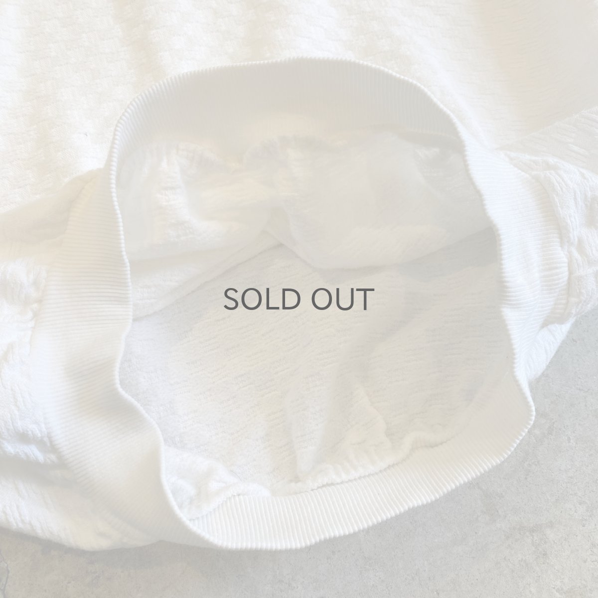 画像10: EMBOSS PATTERN DESIGN VOLUME SLEEVE COTTON L/S POLO TOPS / Ladies L / MADE IN USA (10)