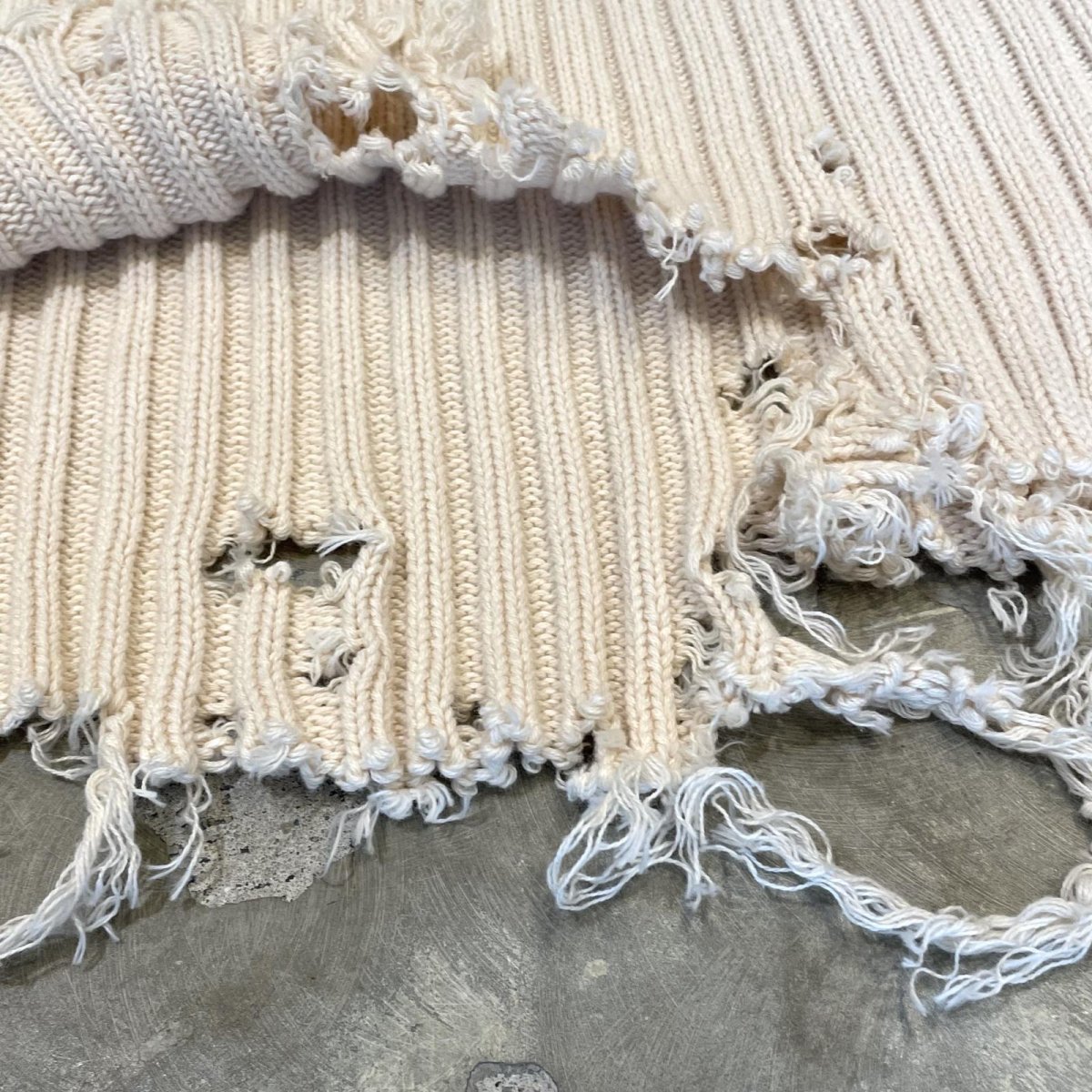 画像8: CRASH DAMAGE HALF ZIP COTTON KNIT SWEATER / Mens L (8)