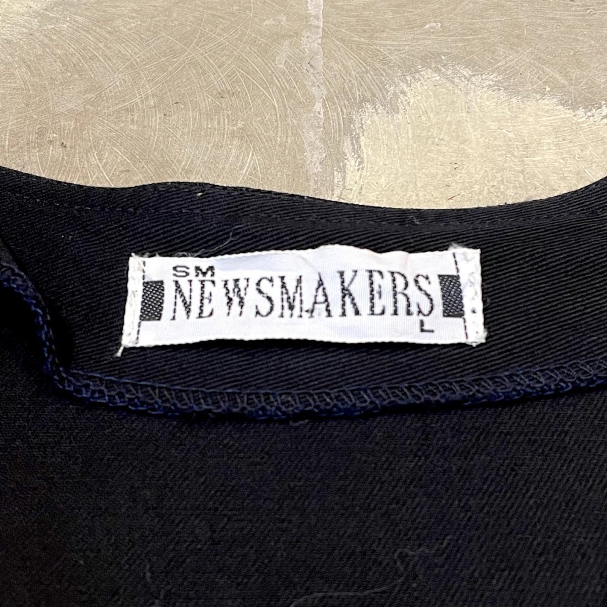 画像10: FRONT NEWSPAPER GRAPHIC PATTERN VEST / Mens L (10)