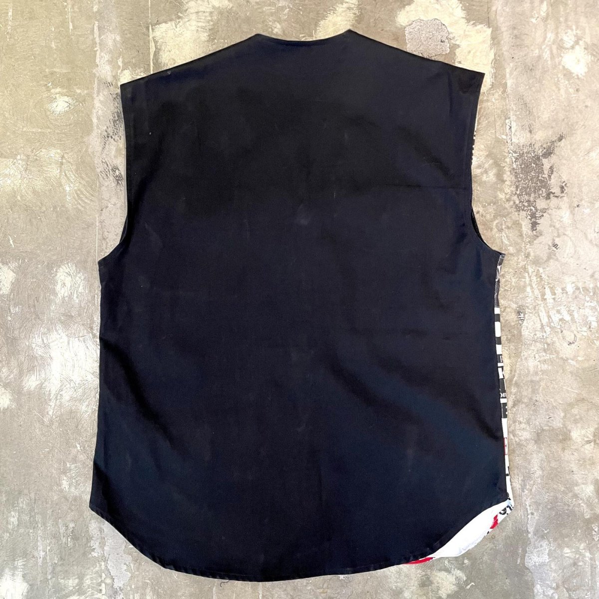 画像2: FRONT NEWSPAPER GRAPHIC PATTERN VEST / Mens L (2)