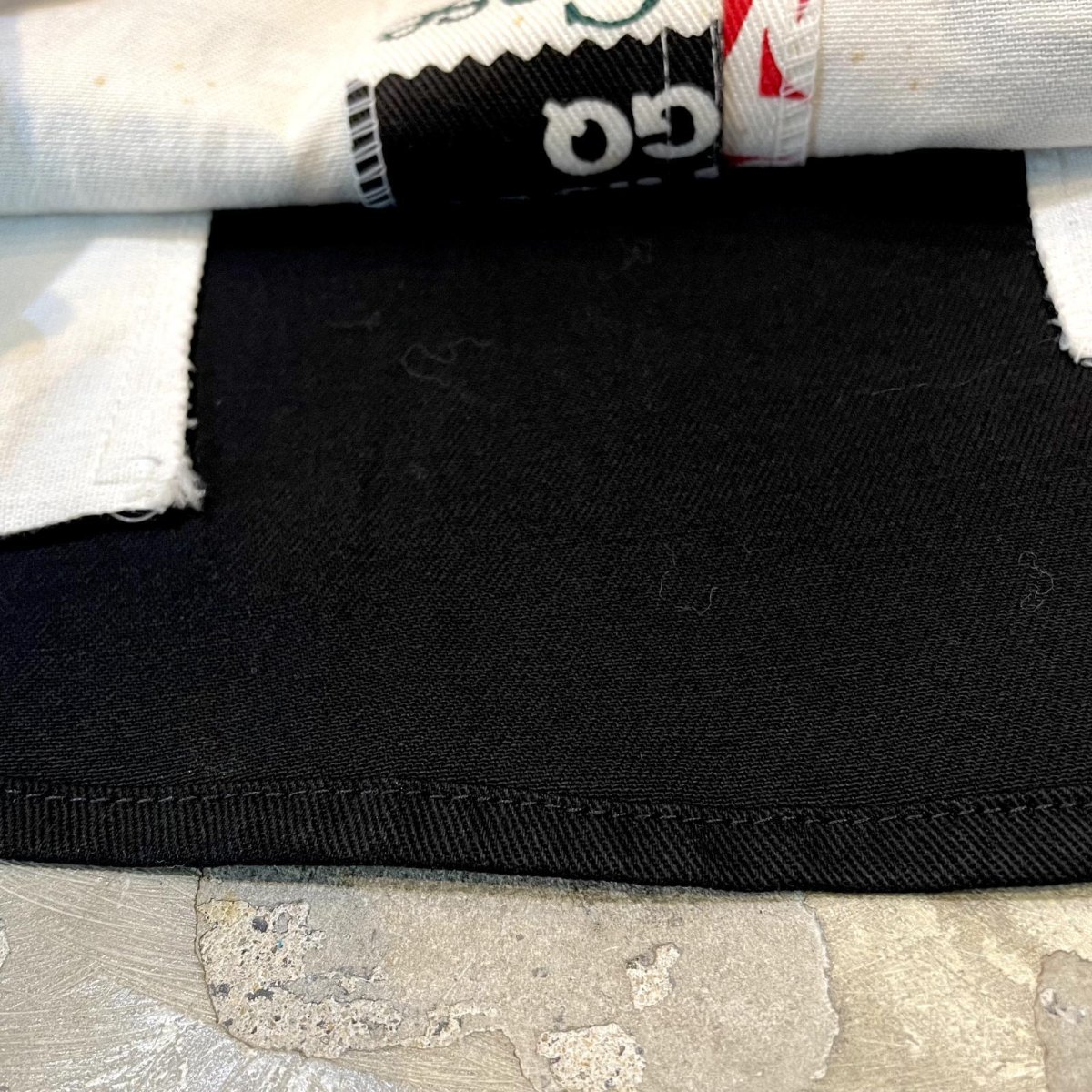 画像8: FRONT NEWSPAPER GRAPHIC PATTERN VEST / Mens L (8)