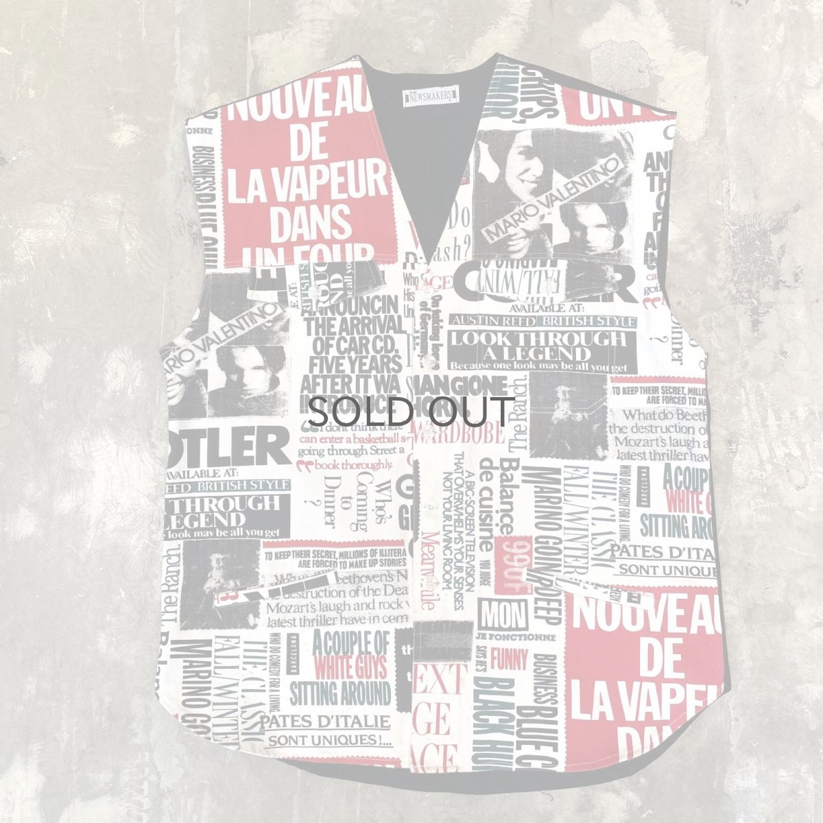 画像1: FRONT NEWSPAPER GRAPHIC PATTERN VEST / Mens L (1)