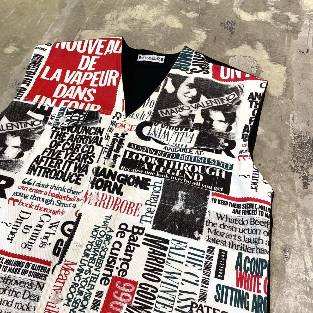 画像4: FRONT NEWSPAPER GRAPHIC PATTERN VEST / Mens L (4)