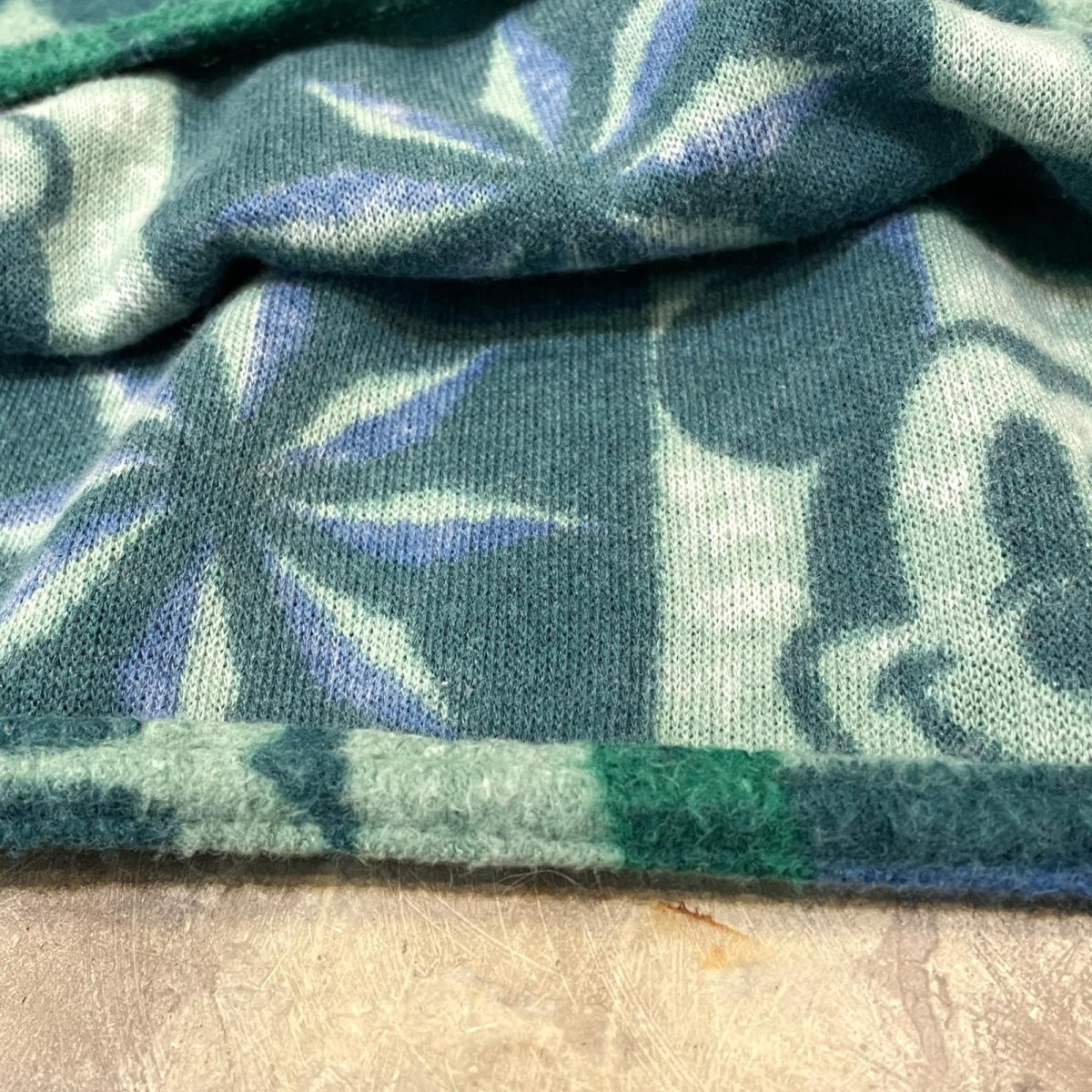 画像8: "MICKEY MOUSE" MULTI GRAPHIC PATTERN HALF ZIP FLEECE / Mens S(L) (8)