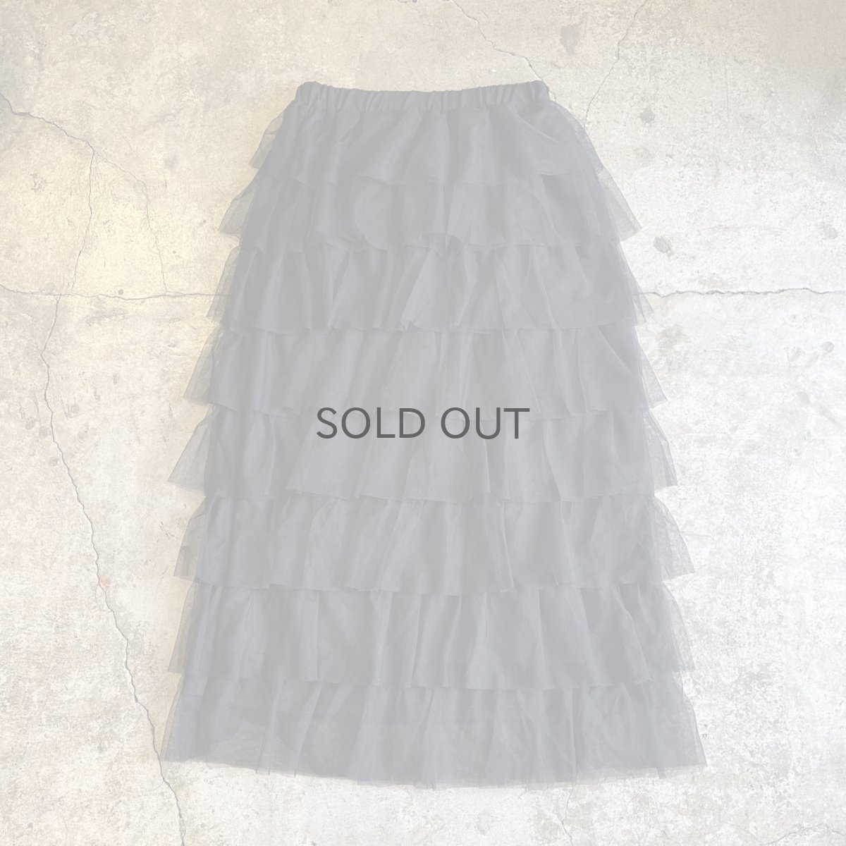 画像1: BLACK COLOR TIERED DESIGN LONG SKIRT / W25~W33 (1)