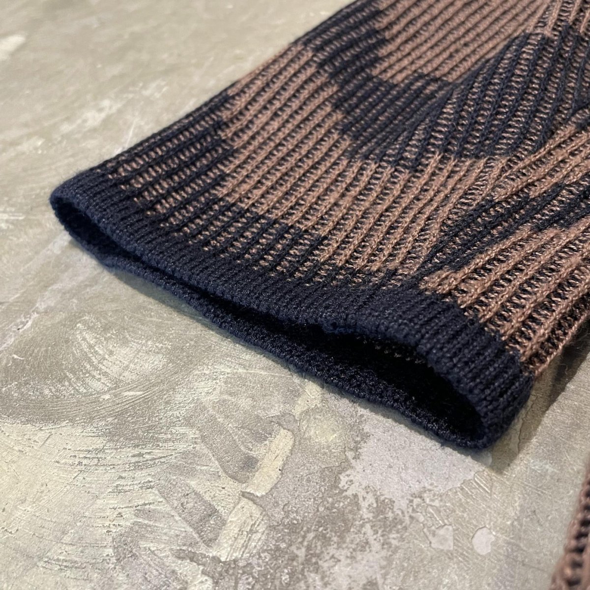 画像7: BICOLOR ALL OVER ARTISTIC PATTERN CARDIGAN / Mens M (7)