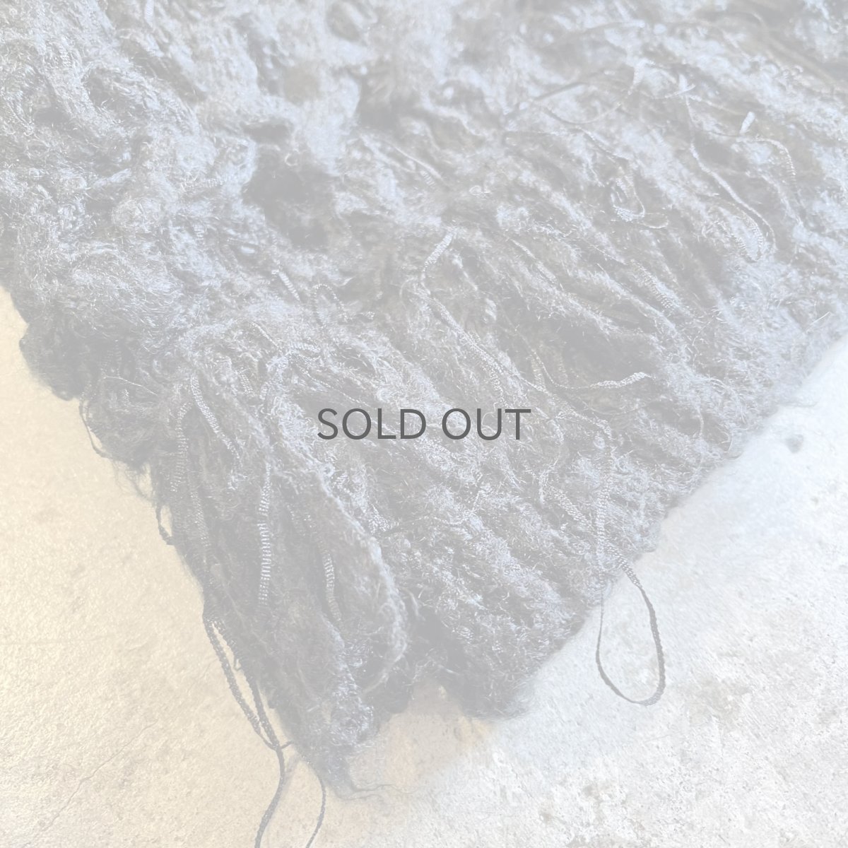 画像3: VOLUME SLEEVE SHORT DESIGN LOWGAUGE KNIT TOPS / Ladies L (3)