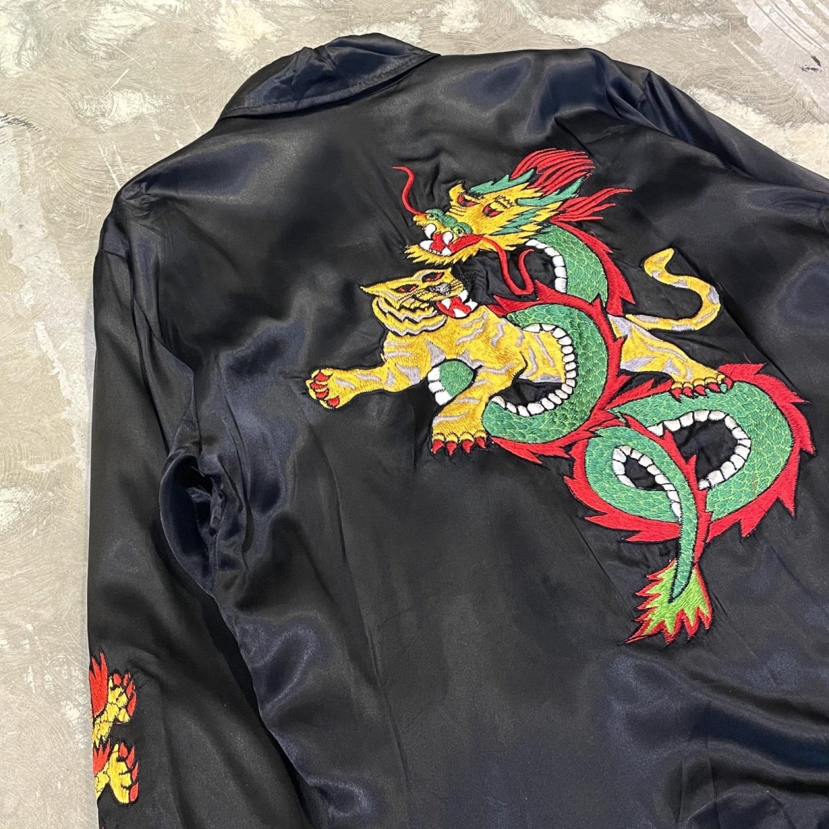 画像9: SPANGLES & GRAPHIC EMBROIDERY ZIP UP JACKET / Mens L (9)