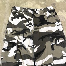 画像10: ALL OVER MONOCHROME CAMOUFLAGE PATTERN CARGO PANTS / W30 (10)