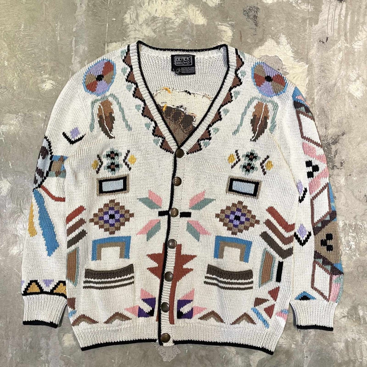 画像1: NATIVE GRAPHIC PATTERN HANDKNIT CARDIGAN / Mens L (1)