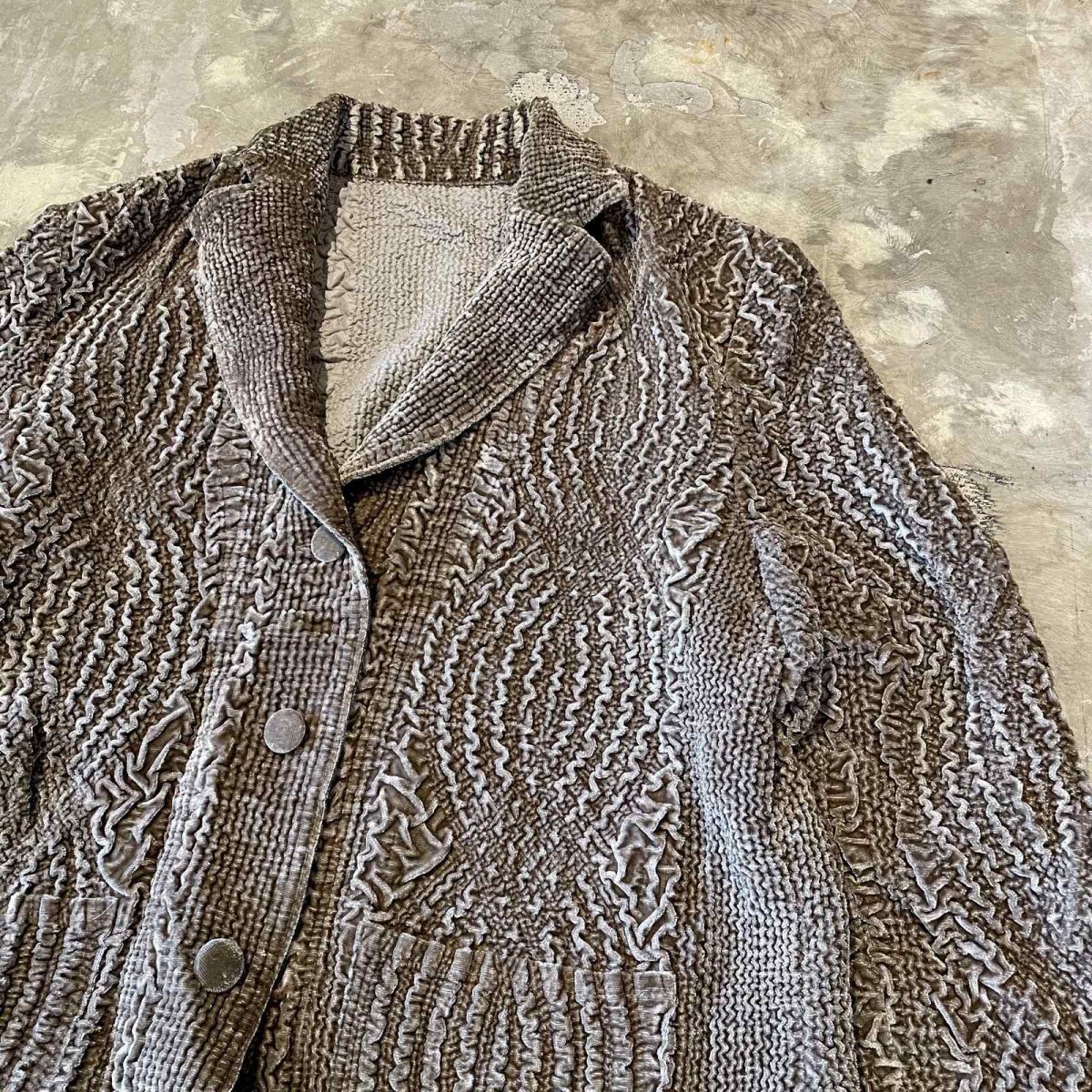 画像4: ALL OVER EMBOSSED PATTERN VELVET JACKET / Mens M~L (4)