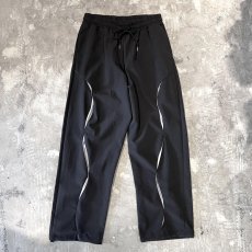 画像1: 【WONDERGROUND】WAVE NOTCH PATTERN NYLON PANTS / BLACK / OS (1)