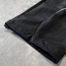 画像8: 【WONDERGROUND】WAVE NOTCH PATTERN NYLON PANTS / BLACK / OS (8)