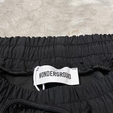 画像10: 【WONDERGROUND】WAVE NOTCH PATTERN NYLON PANTS / BLACK / OS (10)