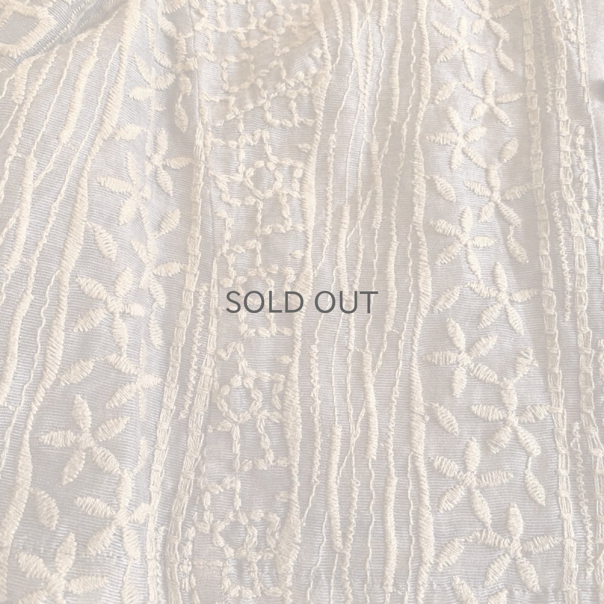 画像5: ALL OVER EMBROIDERY PATTERN DESIGN SHEER SHORT SHIRT / Ladies M (5)