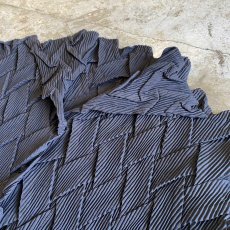画像8: CROSS PATTERN STRETCHY PLEATS DESIGN SHORT L/S SHIRT / Ladies M (8)