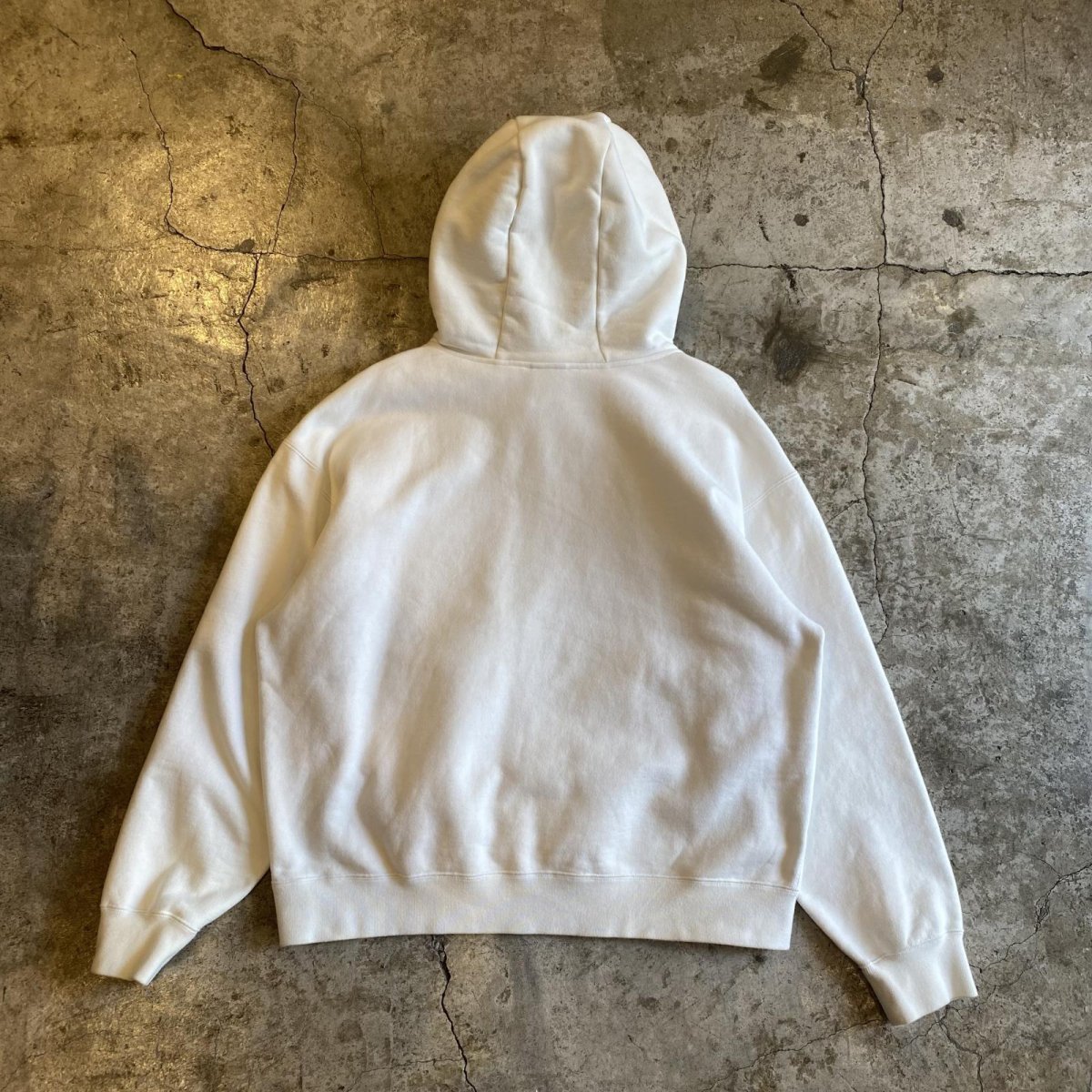 画像2: 【ACG】WHITE COLOR ONE POINT DESIGN DRAW CORD SWEAT HOODIE / Ladies L (2)