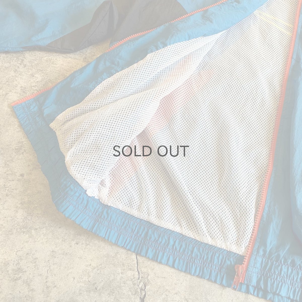 画像9: OLD【NIKE】3 COLOR PATCHWORK PATTERN DESIGN NYLON TRACK JACKET / Ladies L / MADE IN USA  (9)