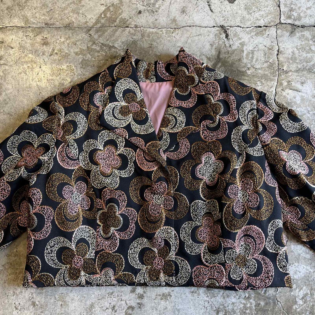 画像7: ALL OVER FLOWER EMBROIDERY PATTERN SHORT DESIGN JACKET / Ladies M (7)