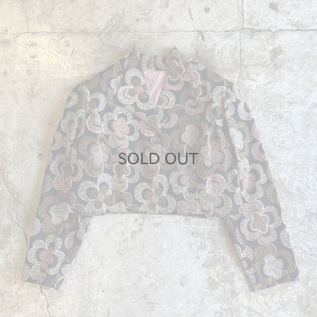 画像1: ALL OVER FLOWER EMBROIDERY PATTERN SHORT DESIGN JACKET / Ladies M (1)