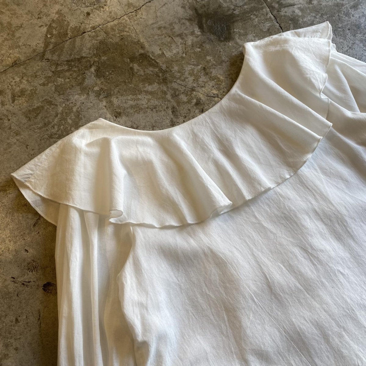 画像9: DESIGN BIG COLLAR SHORT BLOUSE / Ladies M (9)