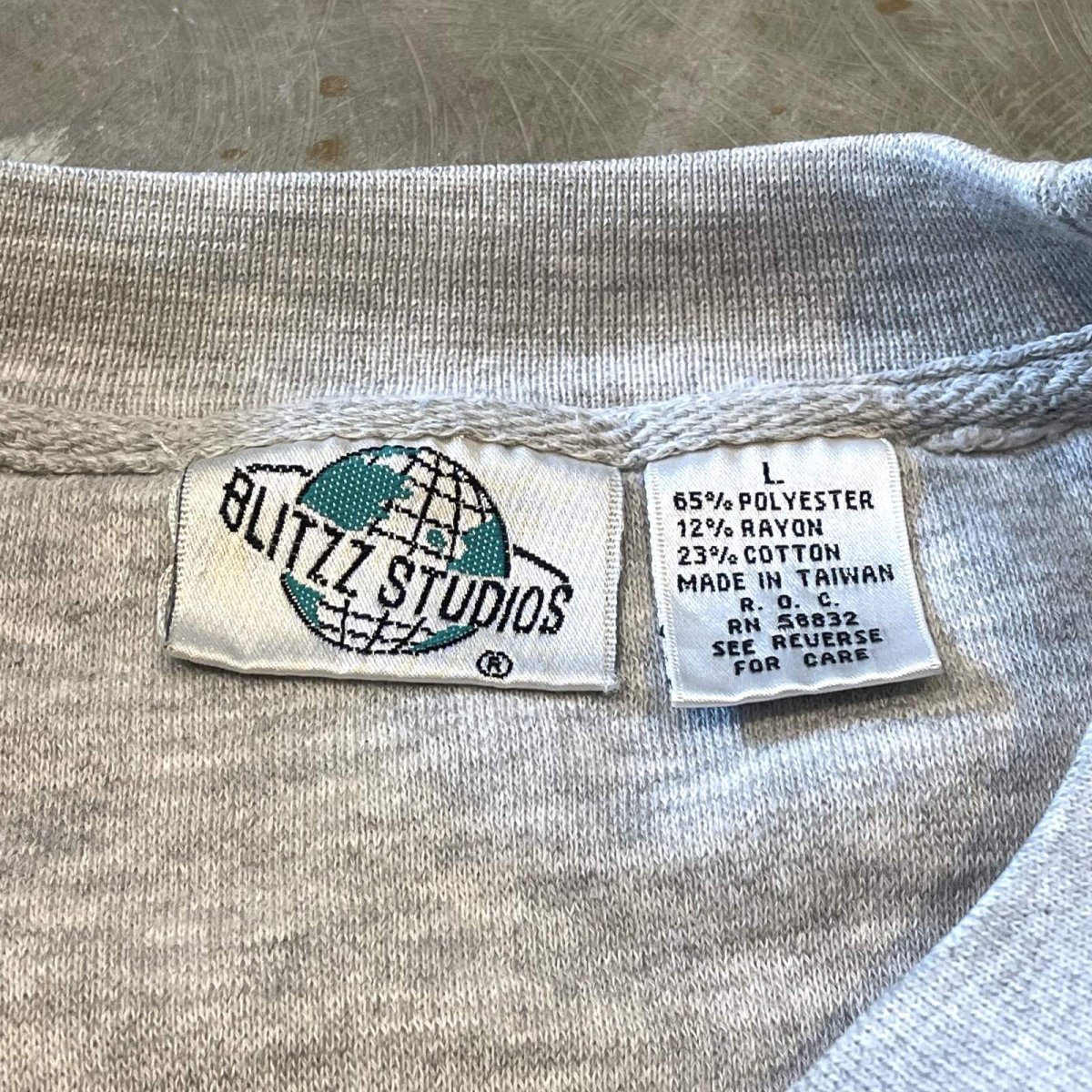 画像10: 90's "GARFIELD" ONE POINT EMBROIDERY SWEAT / Mens L (10)