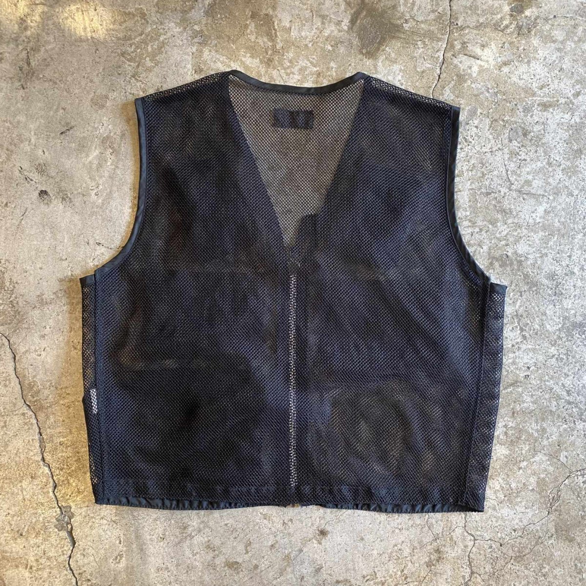 画像2: 5 POCKET DESIGN BLACK COLOR MESH FISHING VEST / Ladies M (2)