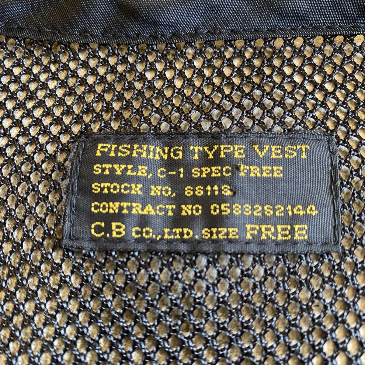 画像11: 5 POCKET DESIGN BLACK COLOR MESH FISHING VEST / Ladies M (11)