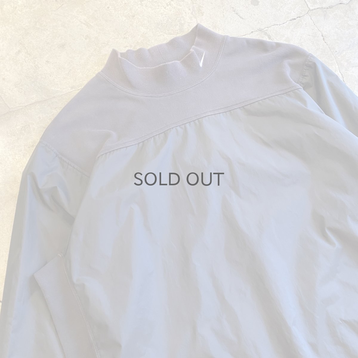 画像5: 【NIKE】MOCK NECK DESIGN NYLON L/S TOPS / Ladies 2XL  (5)