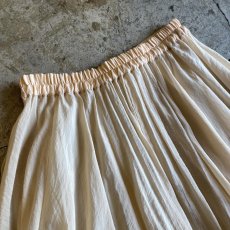 画像7: ASYMMETRY DESIGN SLIT LUSTER SKIRT / W24~W33 (7)