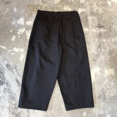 画像2: 【WONDERGROUND】FRONT SLIT DESIGN COCOON PANTS / BLACK / OS (2)