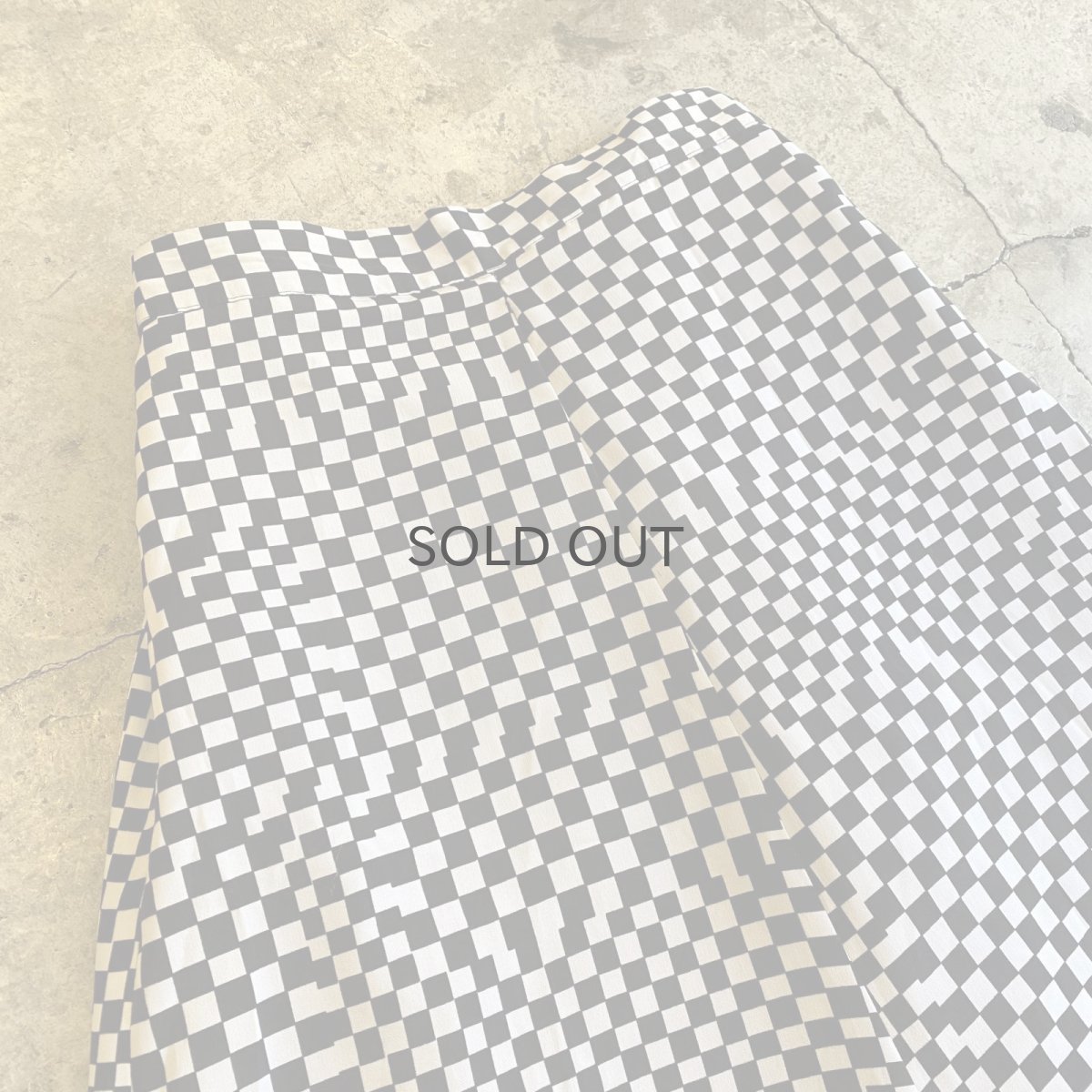 画像3: CHECKRS FLAG ALL OVER PATTERN DESIGN ALINE FLARE SKIRT / W25~W30 (3)