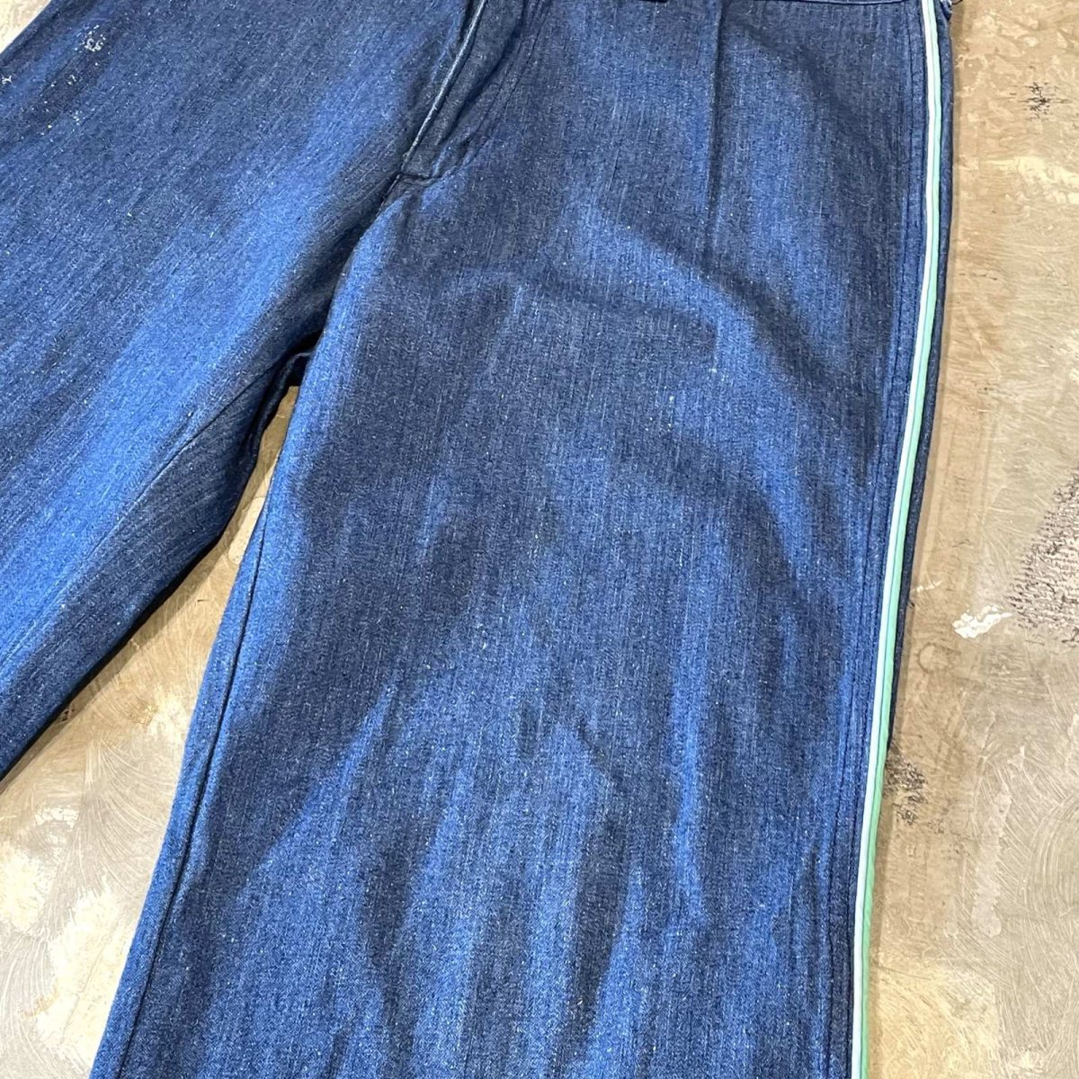 画像4: 70~80's SIDE LINE FLARE SILHOUETTE DENIM PANTS / W32 (4)
