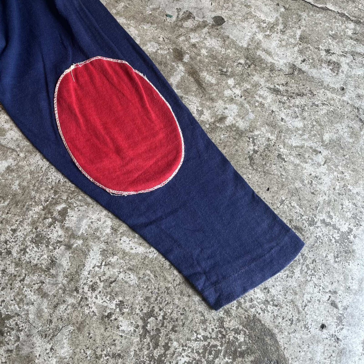 画像9: 70's 【CHAMPION】POINT LOGO PRINTED 2 COLOR ELBOW PATCH DESIGN L/S TOPS / Ladies M (L) / MADE IN USA (9)