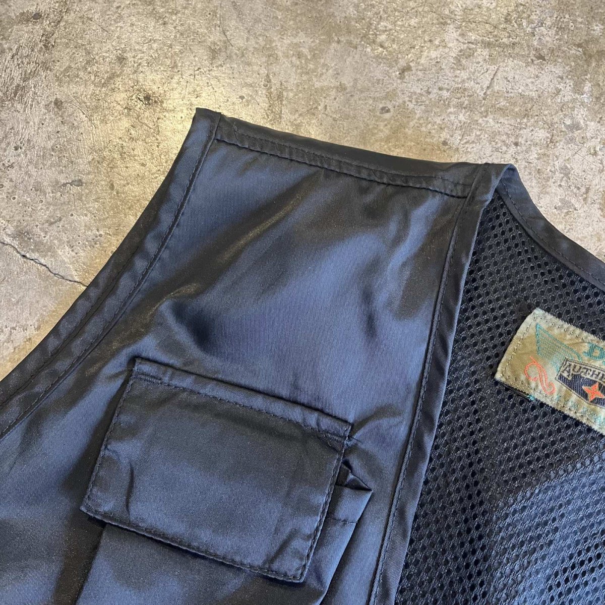画像7: FRONT 6 POCKET DESIGN BLACK COLOR NYLON VEST / Ladies M (7)