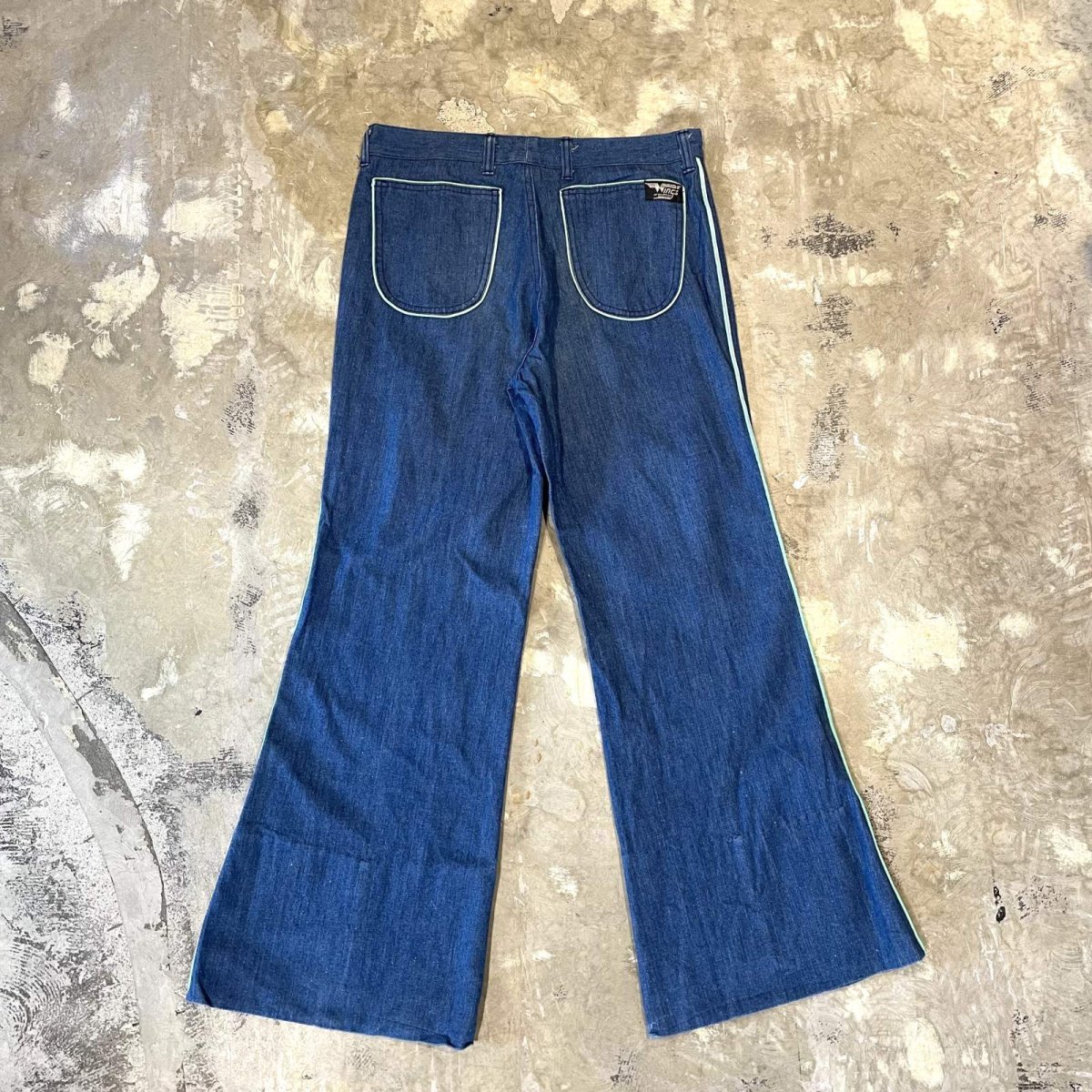 画像2: 70~80's SIDE LINE FLARE SILHOUETTE DENIM PANTS / W32 (2)