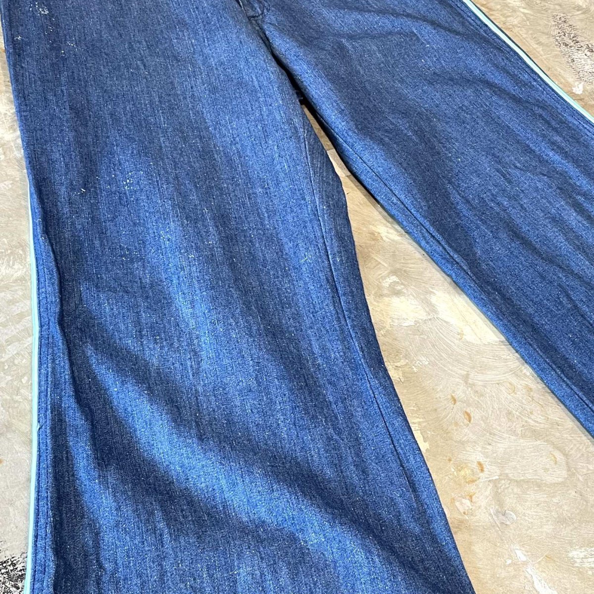 画像5: 70~80's SIDE LINE FLARE SILHOUETTE DENIM PANTS / W32 (5)