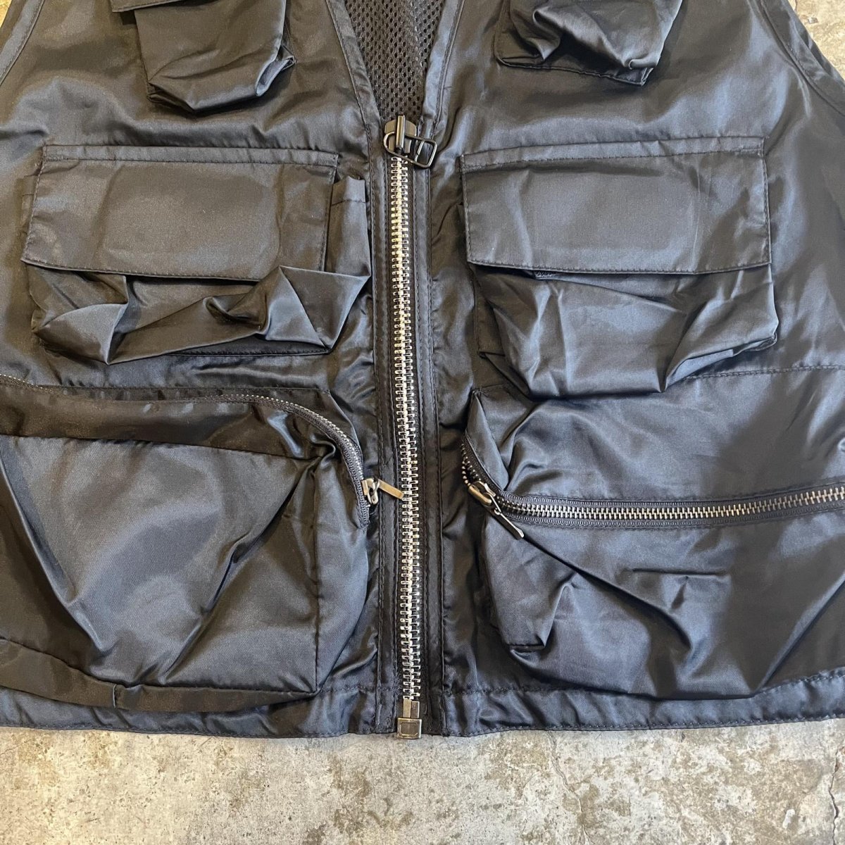 画像9: FRONT 6 POCKET DESIGN BLACK COLOR NYLON VEST / Ladies M (9)