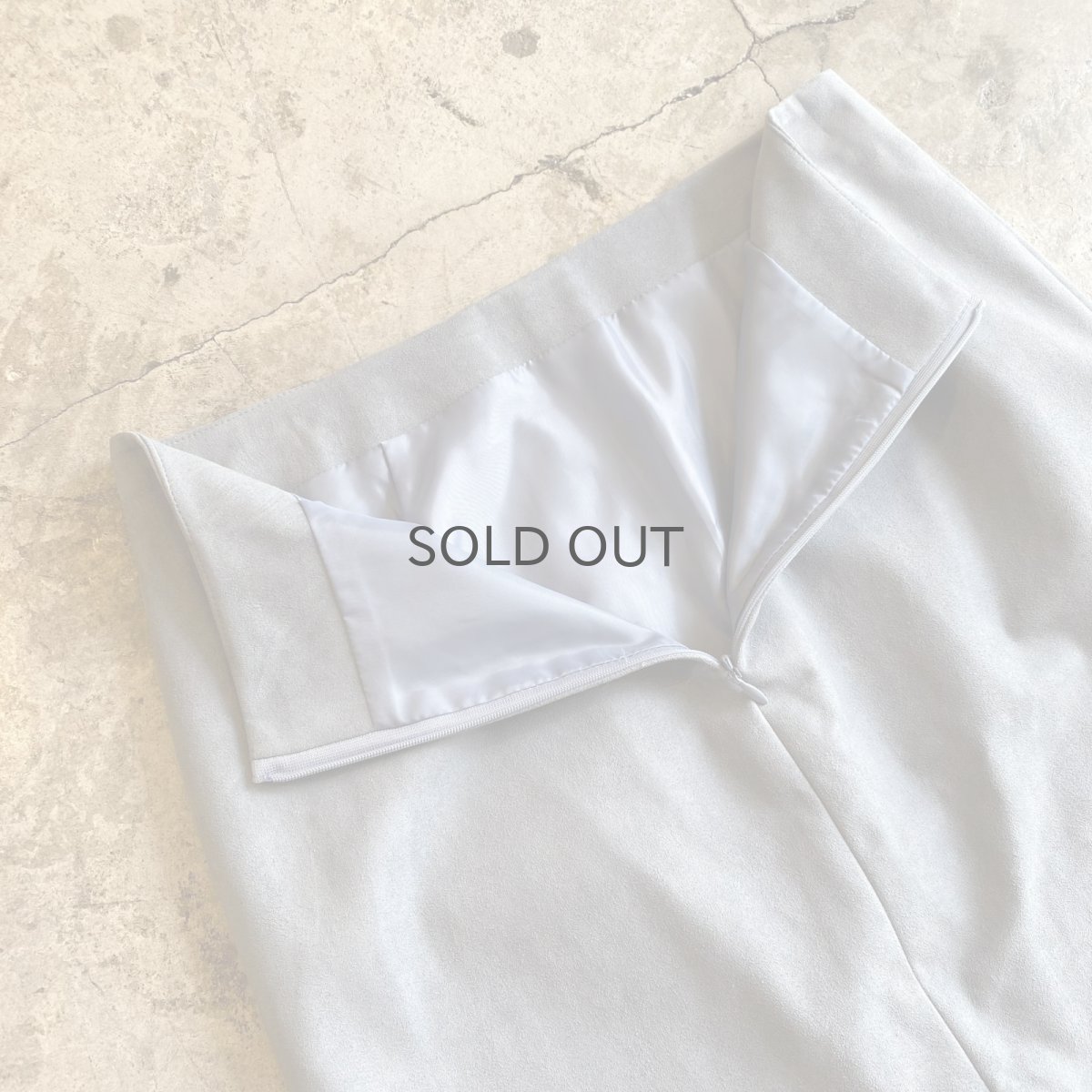 画像9: FAUX SUEDE LEATHER POINT STUDS DESIGN COLOR KNEE LENGTH SKIRT / W27 (9)