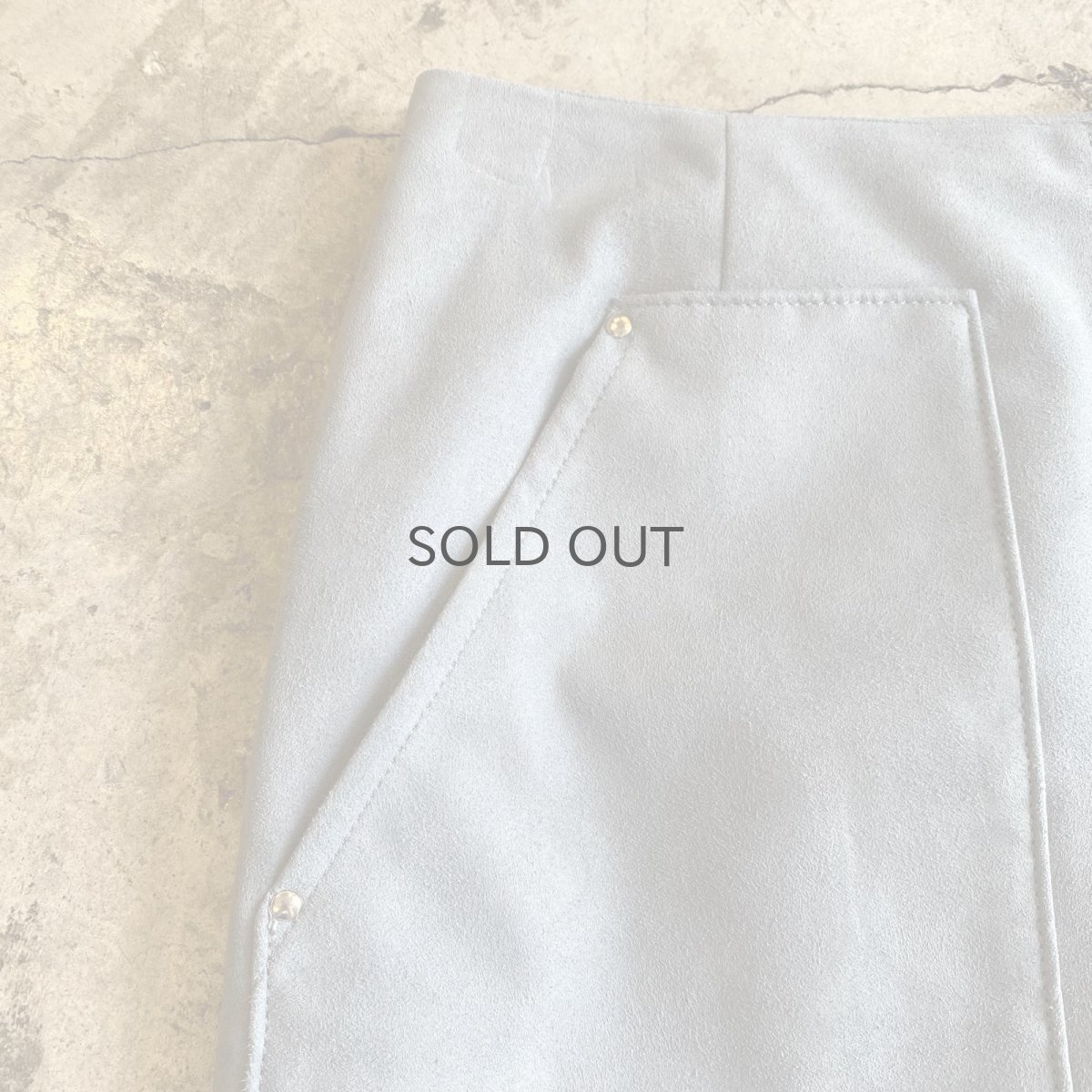 画像4: FAUX SUEDE LEATHER POINT STUDS DESIGN COLOR KNEE LENGTH SKIRT / W27 (4)