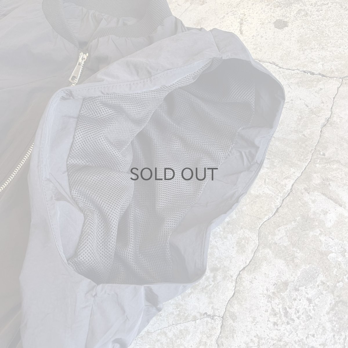 画像8: SLEEVE GATHER DESIGN ZIP UP VEST / Ladies M (8)