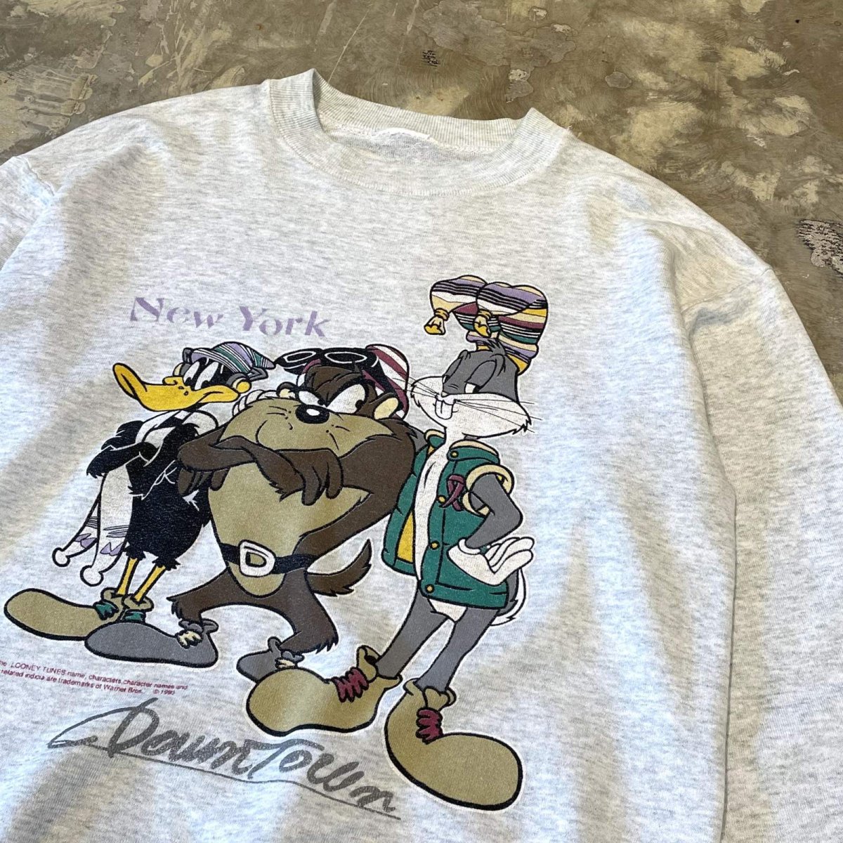 画像4: 90's "LOONEY TUNES"  CHARACTER PRINTED SWEAT / Mens L (4)