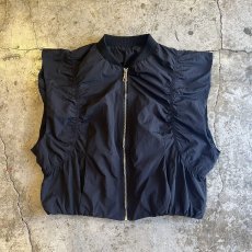 画像1: SLEEVE GATHER DESIGN ZIP UP VEST / Ladies M (1)