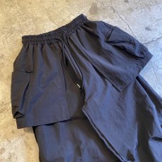 画像3: 【WONDERGROUND】LAYERED COLOR APRON PANTS / BLACK / OS (3)